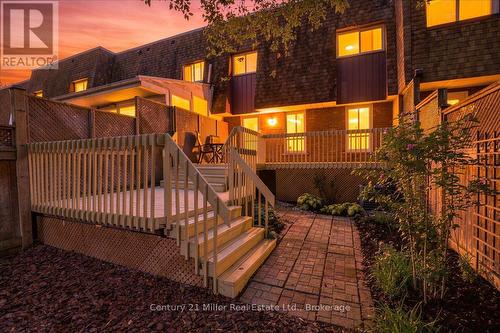 Great look, edited by photographer - 37 Tulip Street, Oakville (Br Bronte), ON 