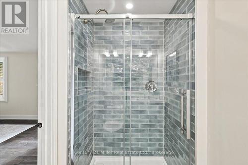 37 Tulip Street, Oakville (Br Bronte), ON 