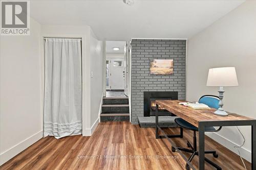 Sitting Room, Office, many options. - 37 Tulip Street, Oakville (Br Bronte), ON 