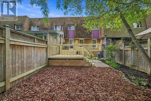 37 Tulip Street, Oakville (Br Bronte), ON 