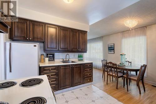 887 Brimorton Drive, Toronto, ON 