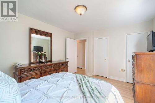 887 Brimorton Drive, Toronto, ON 