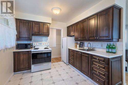 887 Brimorton Drive, Toronto, ON 