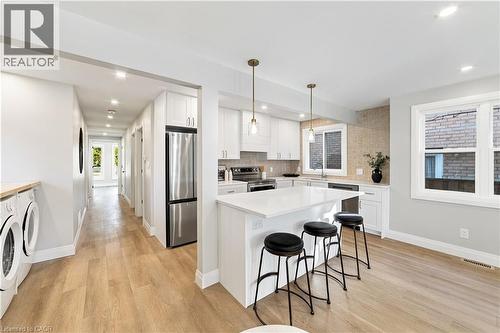 5 Herbert Court, Stoney Creek, ON 