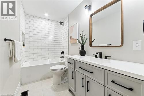 5 Herbert Court, Stoney Creek, ON 