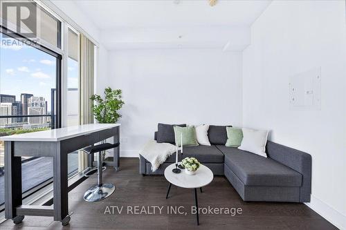 Uph03 - 38 Iannuzzi Street, Toronto, ON 