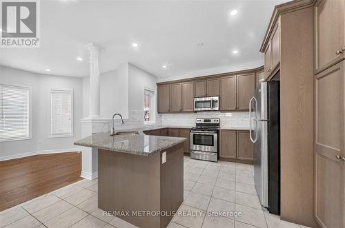 749 Black Cherry Drive, Oshawa, ON 