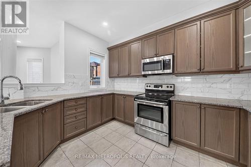 749 Black Cherry Drive, Oshawa, ON 