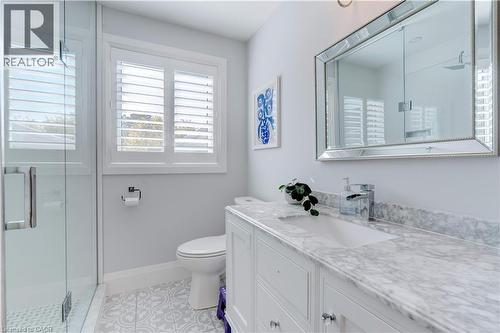 296 Kent Crescent, Burlington, ON 