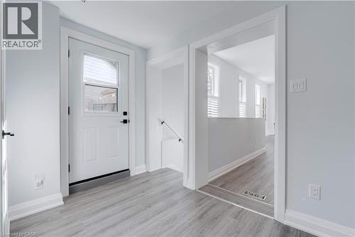 296 Kent Crescent, Burlington, ON 