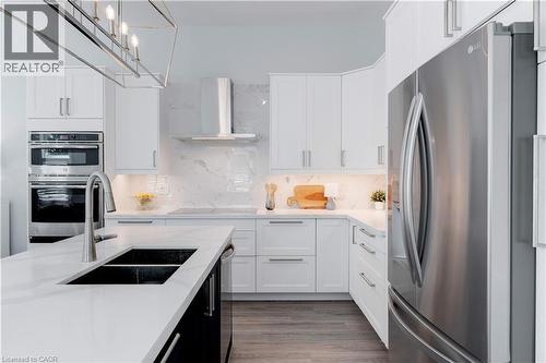 296 Kent Crescent, Burlington, ON 