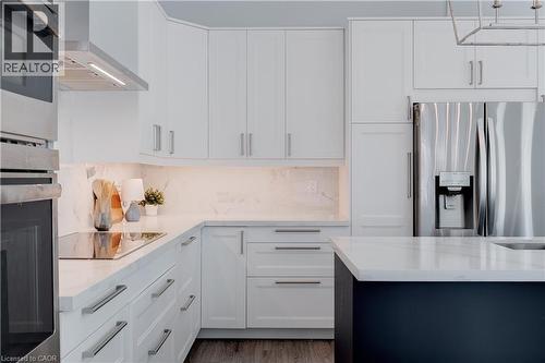 296 Kent Crescent, Burlington, ON 