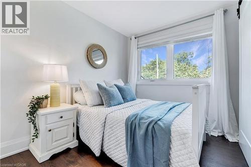 296 Kent Crescent, Burlington, ON 