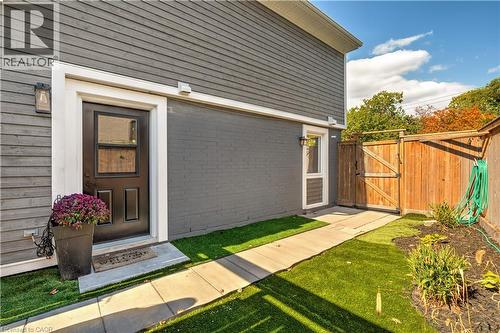 296 Kent Crescent, Burlington, ON 