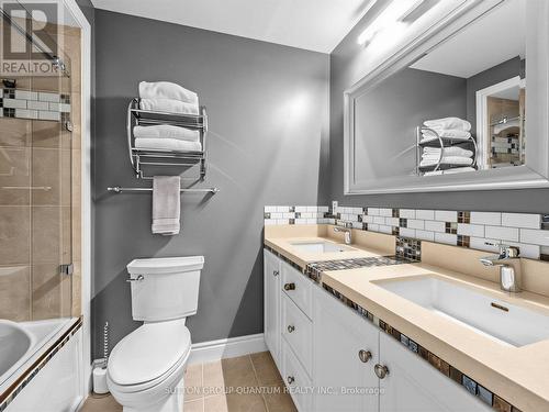 236 Randall Street, Oakville, ON 