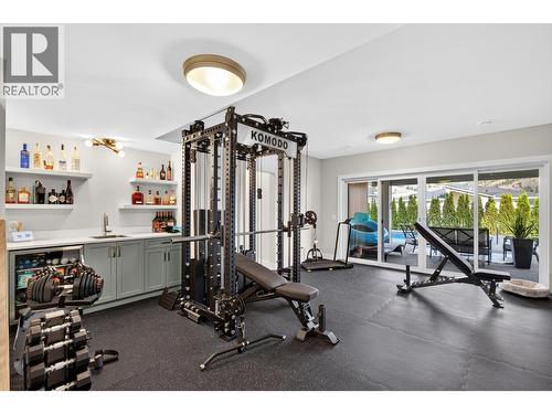887 Loseth Drive, Kelowna, BC 
