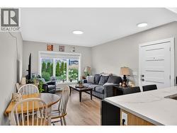Suite main area - 