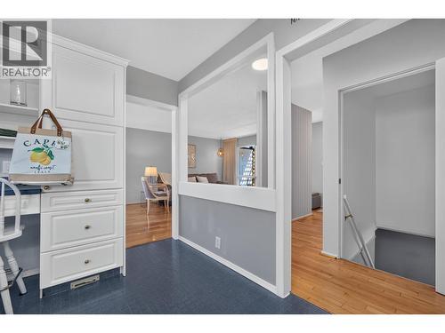 1261 Lawson Avenue, Kelowna, BC 