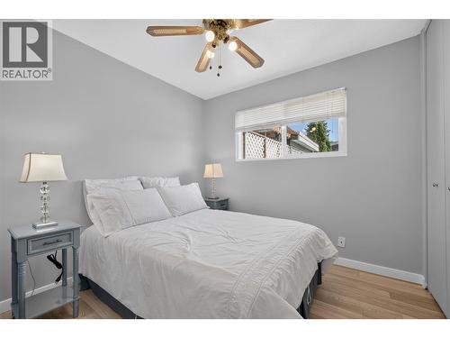 Primary Bedroom - 1261 Lawson Avenue, Kelowna, BC 