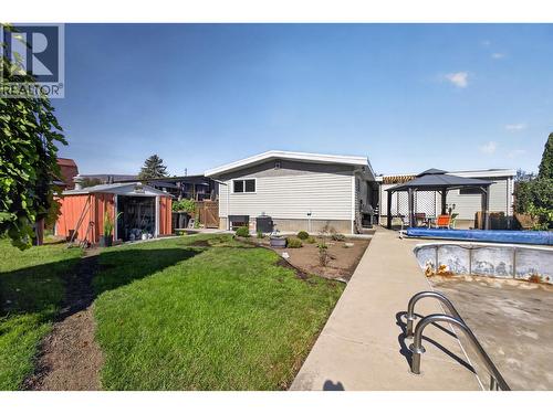 1261 Lawson Avenue, Kelowna, BC 
