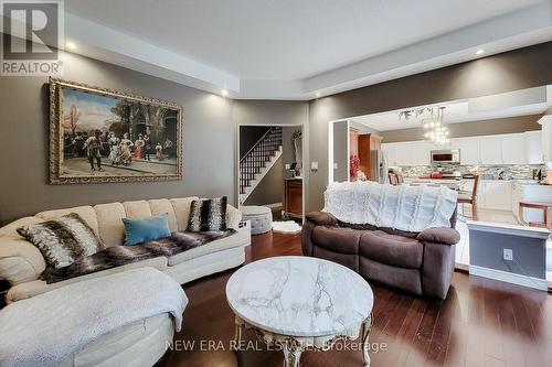 214 Cloverleaf Drive, Hamilton, ON 