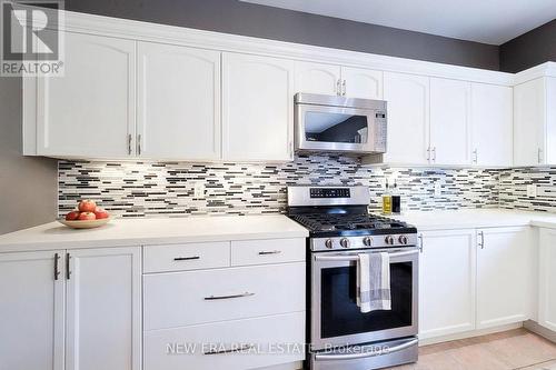 214 Cloverleaf Drive, Hamilton, ON 
