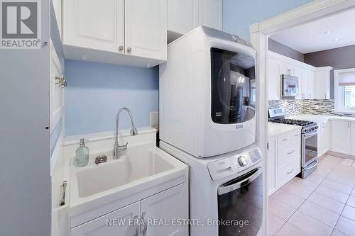 214 Cloverleaf Drive, Hamilton, ON 
