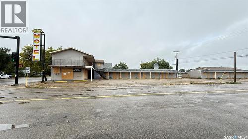 905 4Th Street, Estevan, SK 