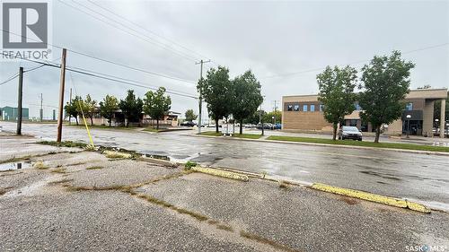905 4Th Street, Estevan, SK 
