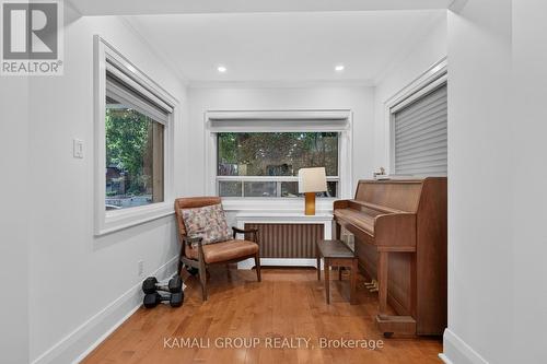 19 Belle Ayre Boulevard, Toronto, ON 
