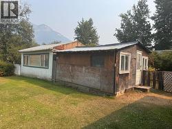 Greenhouse and shed - 