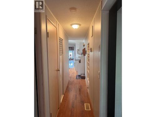 Hallway - 903 Ryter Road W, Nicholson, BC 