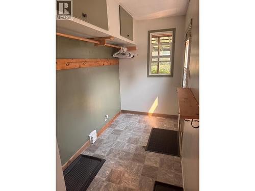 Entry way - 903 Ryter Road W, Nicholson, BC 