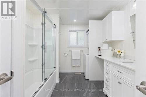 120 Roxanna Drive, Georgina, ON 