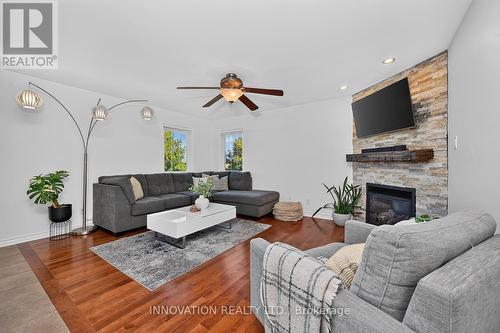 2477 Church Street, Ottawa, ON 