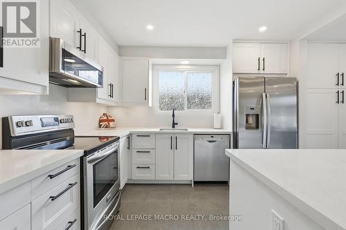 2328 Malcolm Crescent, Burlington, ON 