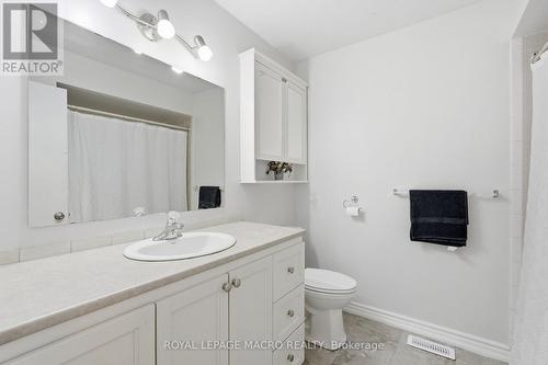 2328 Malcolm Crescent, Burlington, ON 