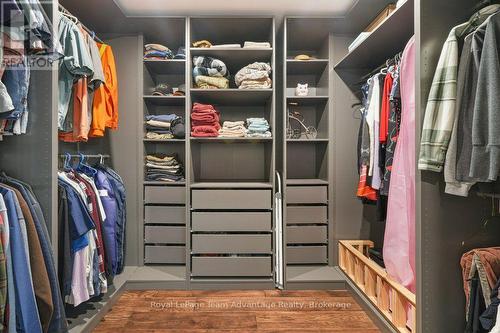 Walk-In Closet with Lots of Space - 120 William Street, Parry Sound, ON 