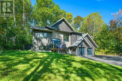 Beautiful 2 Storey Home in Town - 120 William Street, Parry Sound, ON 