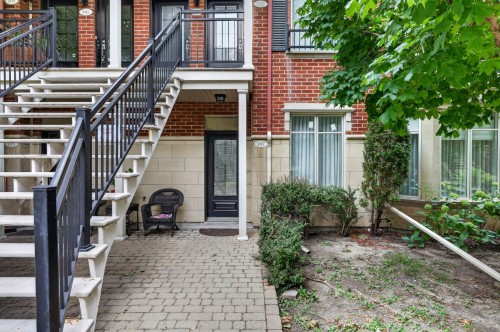 Façade - 107-5730 Boul. Marie-Victorin, Brossard, QC 