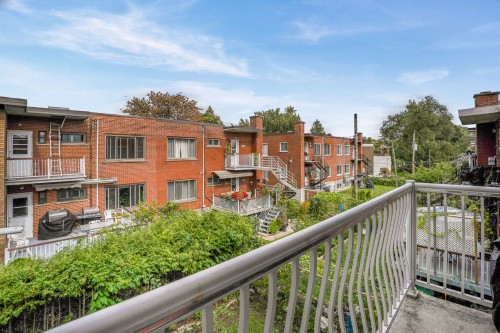 Balcon - 1297  - 1299 Rue Quenneville, Montréal (Saint-Laurent), QC 