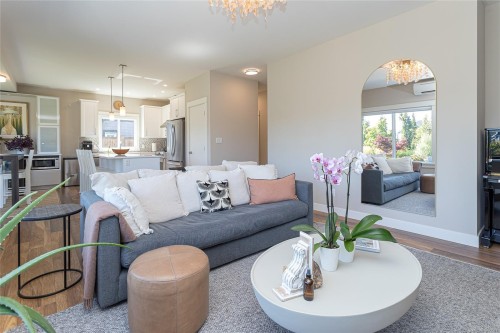 3455 Sparrowhawk Ave, Colwood, BC 