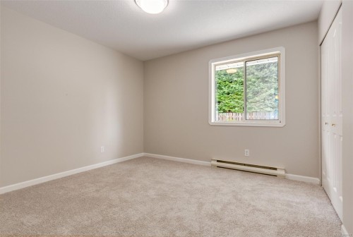 1252 Bunker Pl, French Creek, BC 