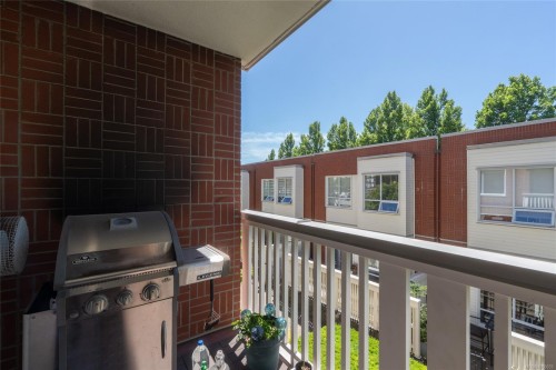 #201-380 Waterfront Cres, Victoria, BC 