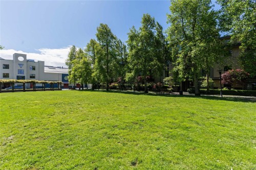 #201-380 Waterfront Cres, Victoria, BC 