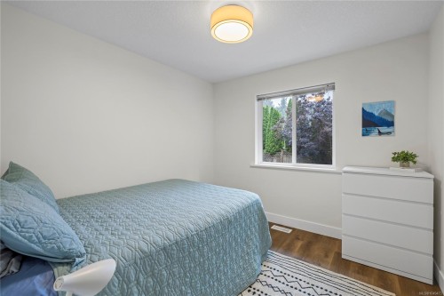 1715 Country Hills Dr, Nanaimo, BC 