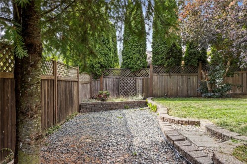 1715 Country Hills Dr, Nanaimo, BC 