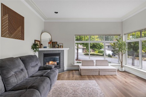 1715 Country Hills Dr, Nanaimo, BC 