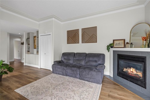 1715 Country Hills Dr, Nanaimo, BC 