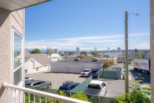 #305-240 Milton St, Nanaimo, BC 